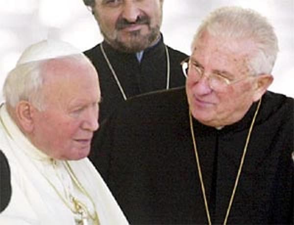 Wojtyla beato subito, nonostante tutti i preti pedofili che ha coperto