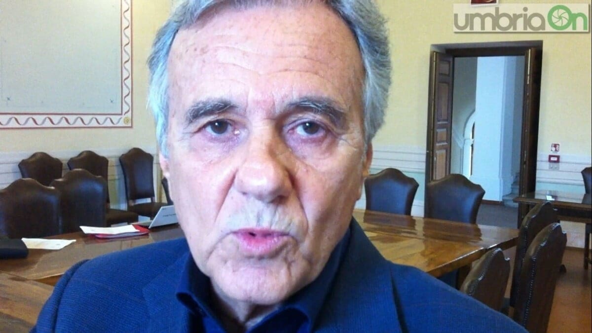 Nel mirino dei laici del centrosinistra l’ex procuratore di Terni