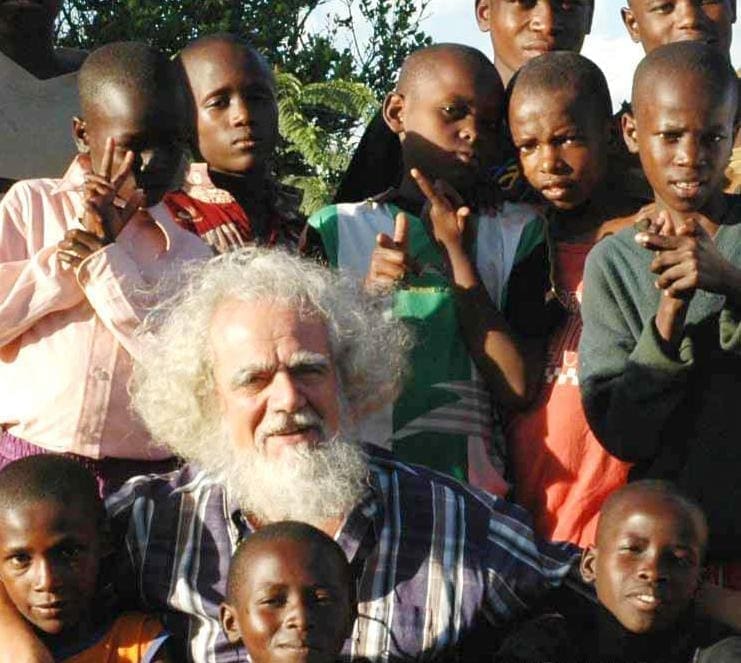 KENYA: APERTA INCHIESTA SU PRETE ITALIANO PER PEDOFILIA
