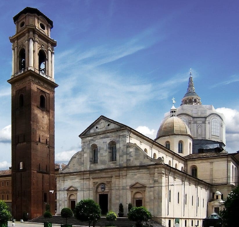 Pedofilia, bufera sulla Curia di Torino adesso i sacerdoti indagati sono sei