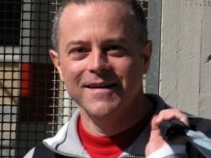 Il prete accusato di pedofilia «L’ho visto nudo in canonica»