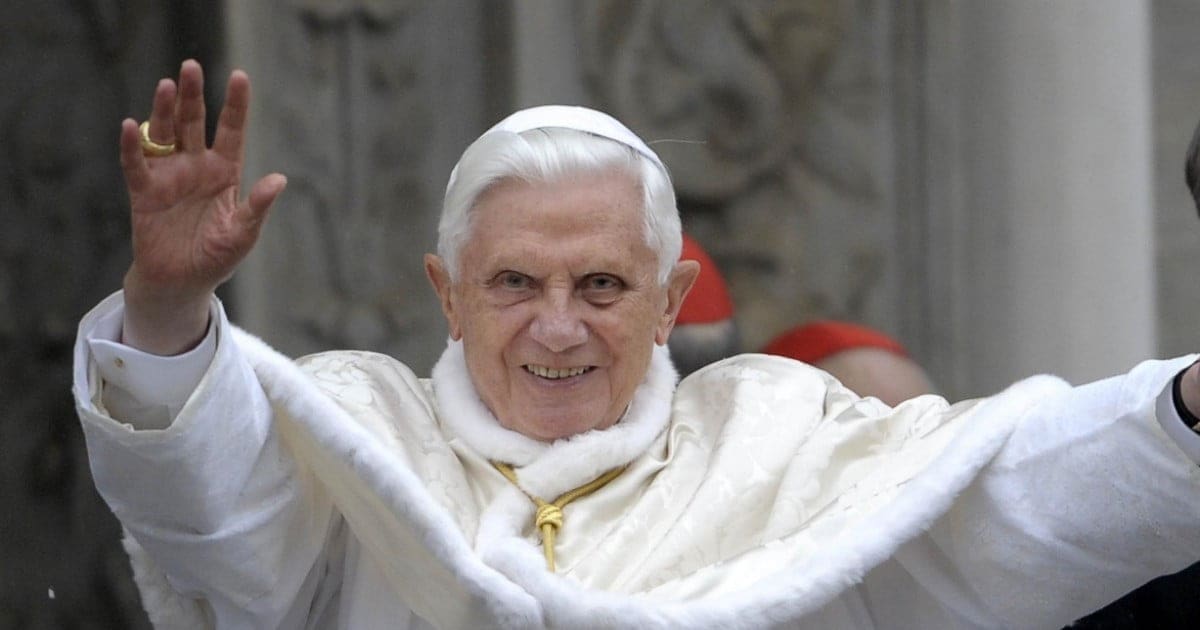 PEDOFILIA: NYT, ‘RATIZINGER COPRI’ MOLESTATORE’. VATICANO RISPONDE