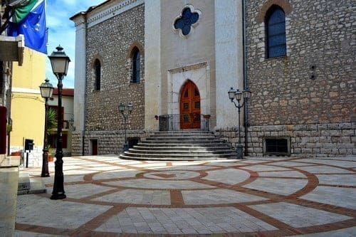 Prete accusato di pedofilia