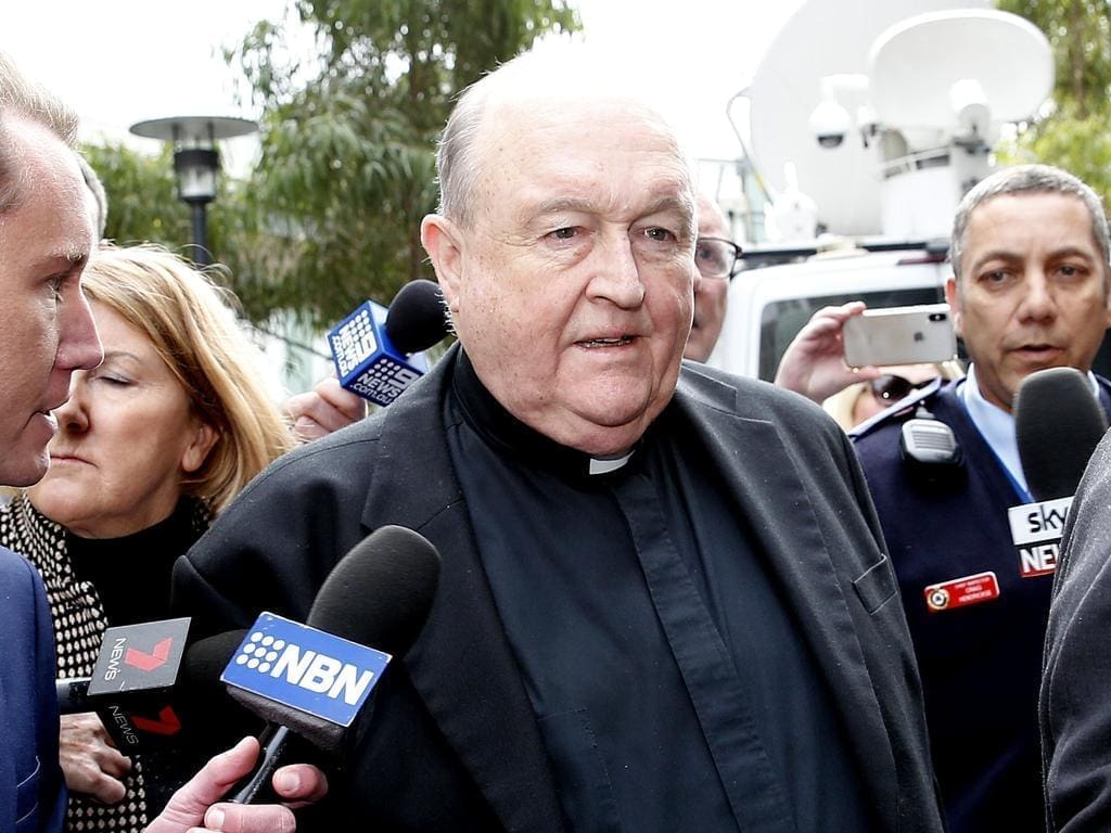 Pedofilia: l’arcivescovo Wilson accusato di aver coperto gli abusi sessuali dei sacerdoti