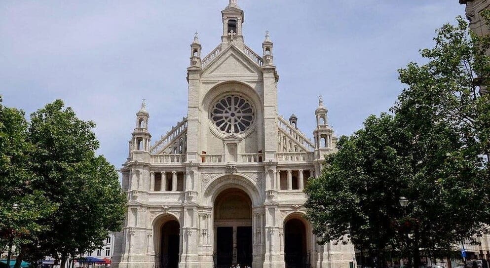 PRETI PEDOFILI: CHIESA BELGA SOSPENDE 22 DI 134 COINVOLTI – 12.01.11 – 12:00