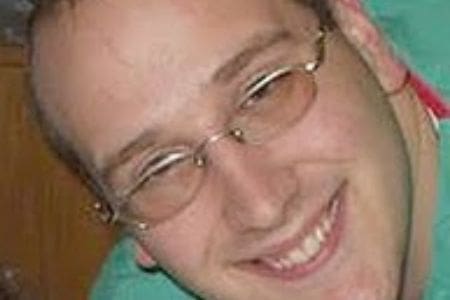 “Il sesso orale guarirà la tua omosessualità, grazie alle mie preghiere”