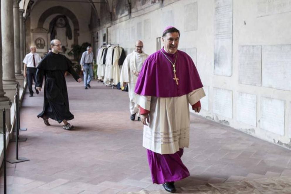 FIRENZE: LE OMISSIONI DELL´ALLIEVO MANIAGO E QUELLA NOTTE A LUCI ROSSE IN SAGRESTIA