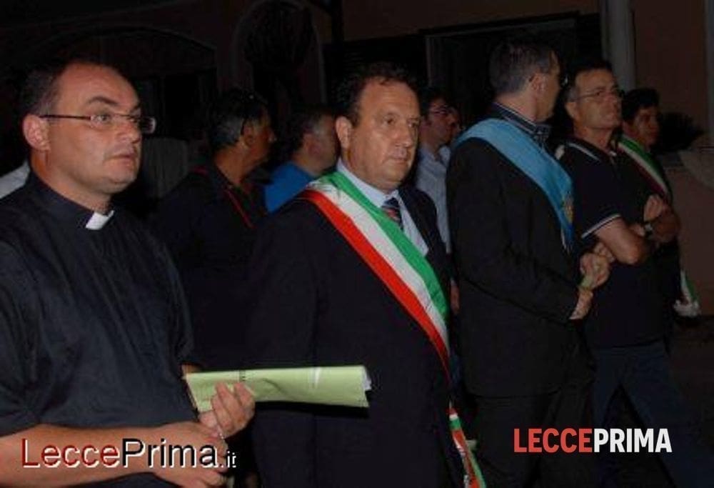 Sulla sinistra don Stefano Rocca Foto per gentile concessione di Felice Tedeschi