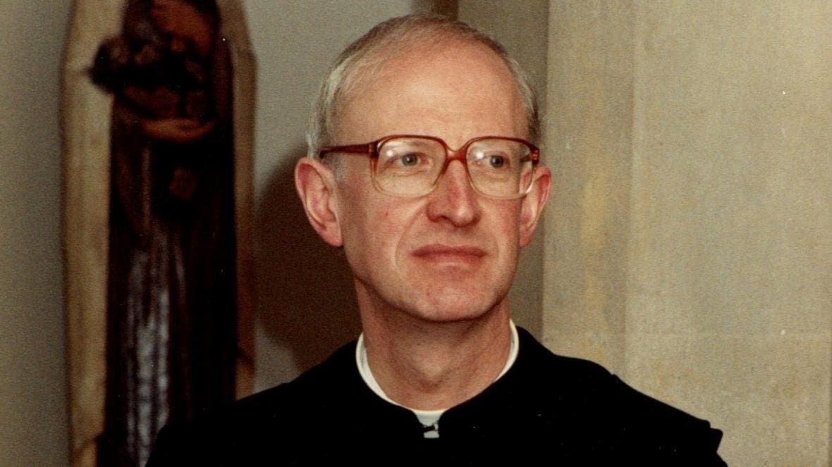 Prete cattolico inglese accusato di pedofilia, forse latitante in Italia