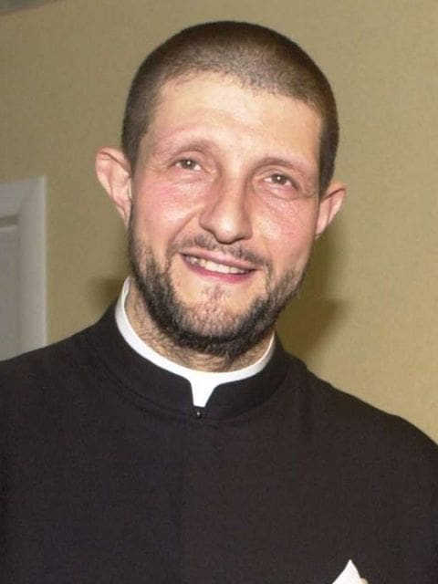 Busto Arsizio. Morto don Uberto Cozzi, prete pedofilo svizzero nascosto in Italia, Reo confesso di abusi su 11 ragazzi. Ex parroco di Castione e Lumino, diocesi di Lugano