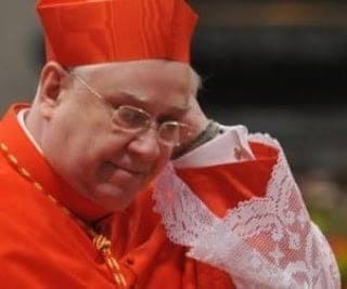Chiediamo che il Cardinale Domenico Calcagno non partecipi al Conclave.