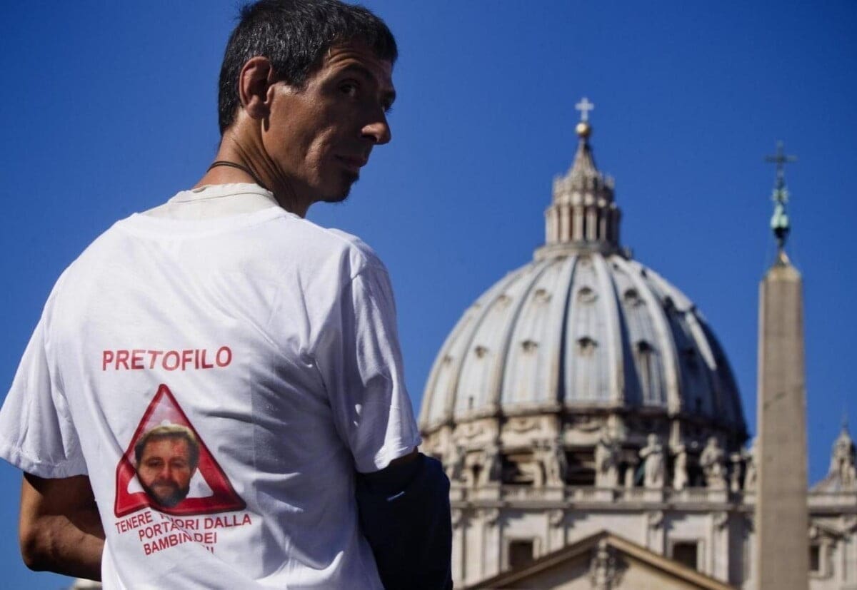 Pedofilia: la rabbia delle vittime, ‘report abusi nella Chiesa degli ultimi due anni? Ridicolo’