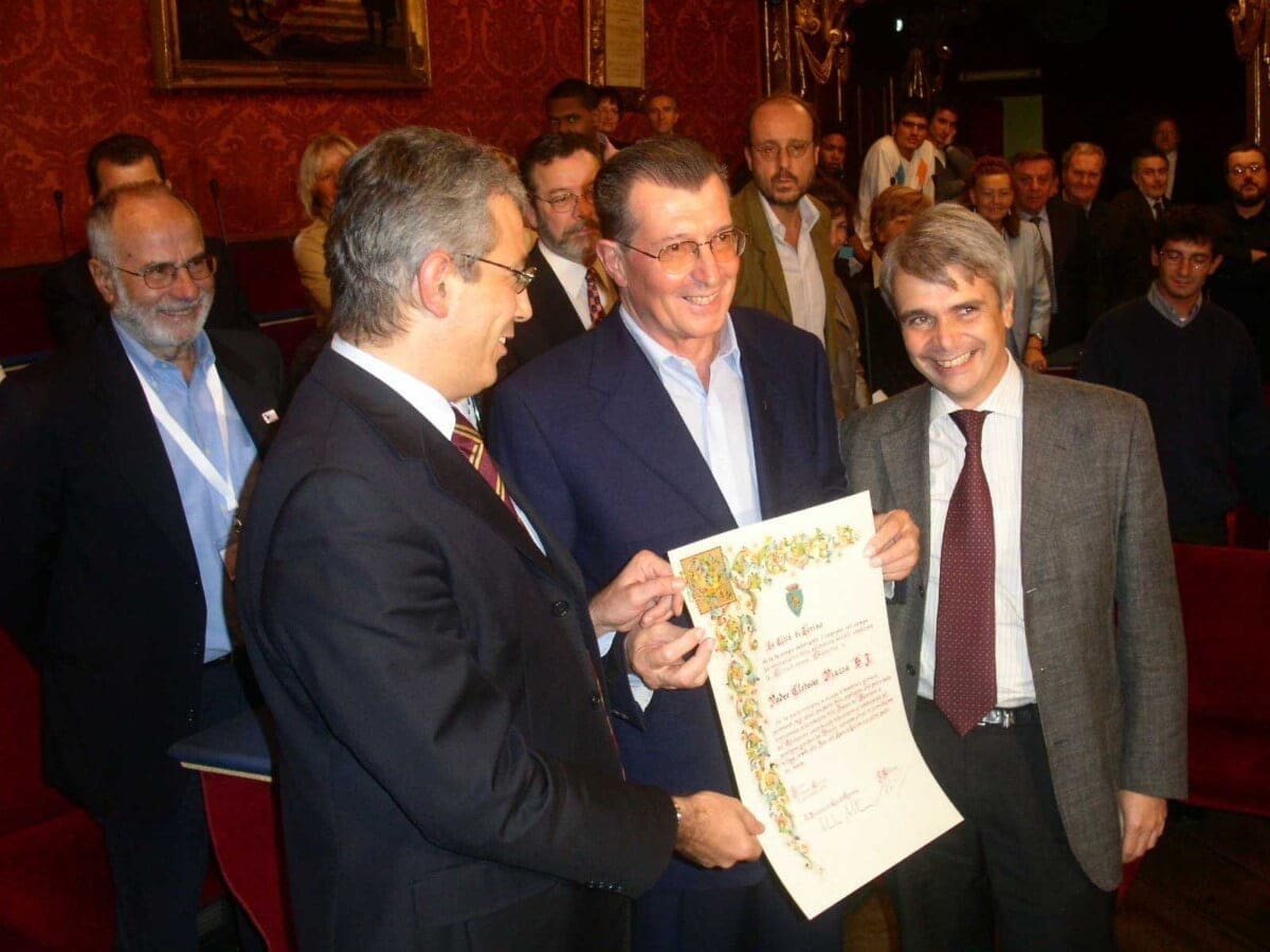 Brasile: protetto dalla chiesa, prete pedofilo offriva per turismo sessuale i minori a lui affidati