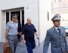 Clinica lager. Don Alfredo Luberto condannato in Cassazione a 5 anni e 10 mesi, Ordine di arresto. Ma lui è nascosto in Moldavia dalla diocesi