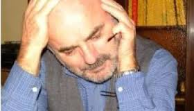 Don Walter prega prima del carcere Genovesi attacca il procuratore