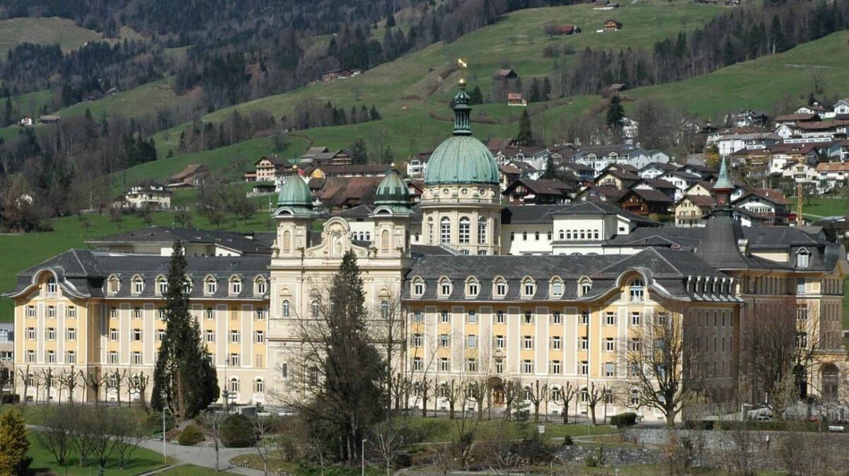Svitto: abusi sessuali in collegio?