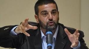 Ex prete, “sbattezzato” e “libero”
