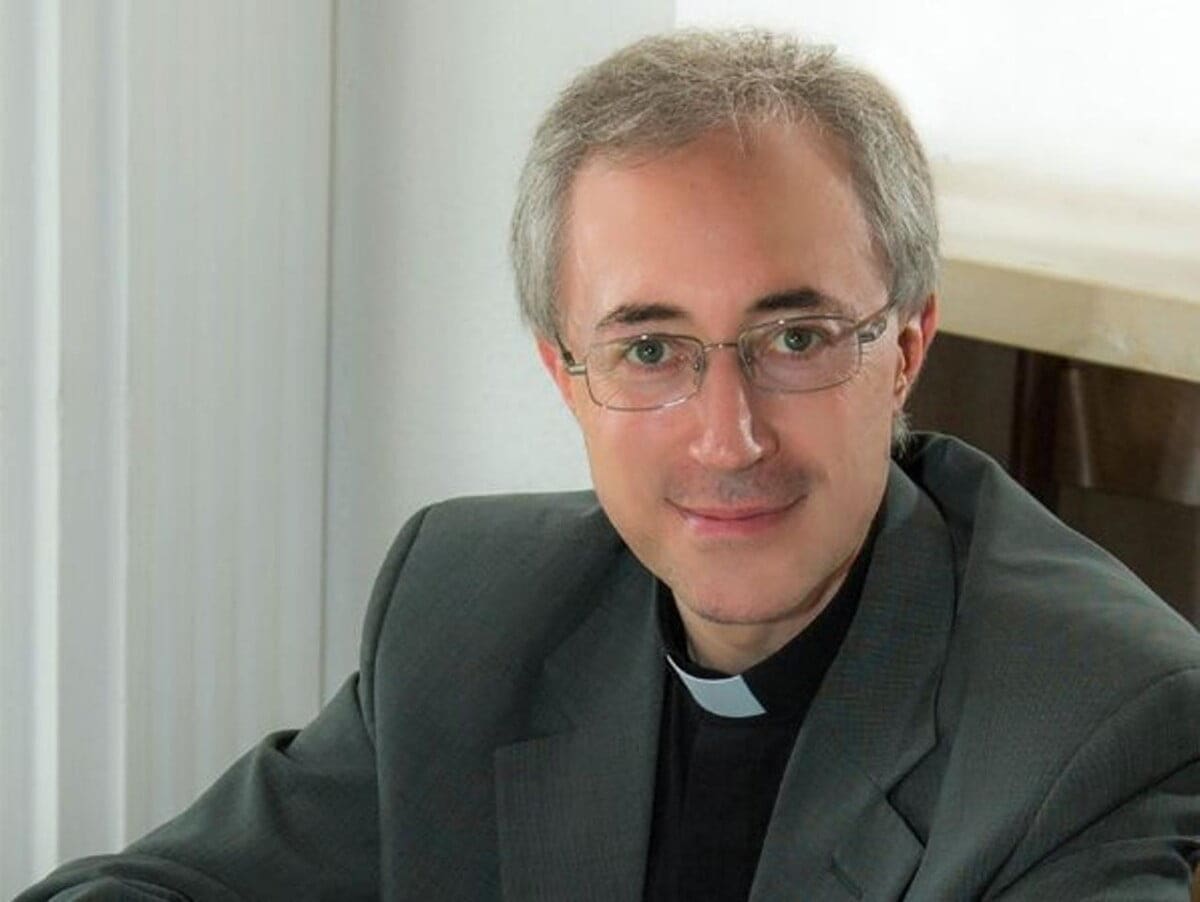 «Il parroco non è sparito ha scelto le dimissioni, era stanco»