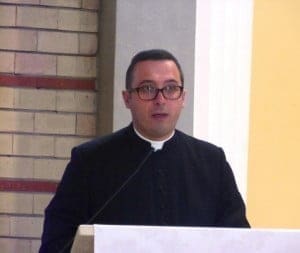 Pescara, sacerdote indagato per violenza sessuale: avrebbe molestato un ragazzino per un anno