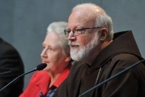 Il Papa completa la Commissione per i minori: 8 donne e 10 laici