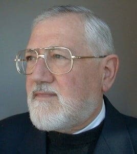Prescritto padre Aldo Mercurio per abusi sulla nipote di 3 anni, Catanzaro. Prete cappuccino di Montauro predica su facebook e vittima tenta il suicidio