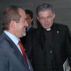 Convegno omofobo, la diocesi di Cremona bacchetta don Inzoli: “Presenza inopportuna”