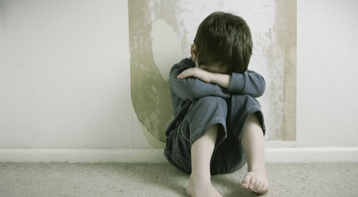 Condannato parroco di 88 anni per pedofilia