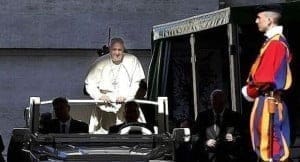 Pedofilia, il Papa crea un tribunale in Vaticano per i vescovi che coprono gli abusi sessuali