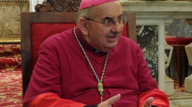 Lupi svela la missione di Tanasini: fare chiarezza su don Lupino, il fustigatore dei preti pedofili.