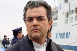 La storia di Don Sergio Librizzi. Potere, abusi e protezioni che in tanti sapevano