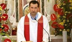 Preti e pedofilia: celibato e potere