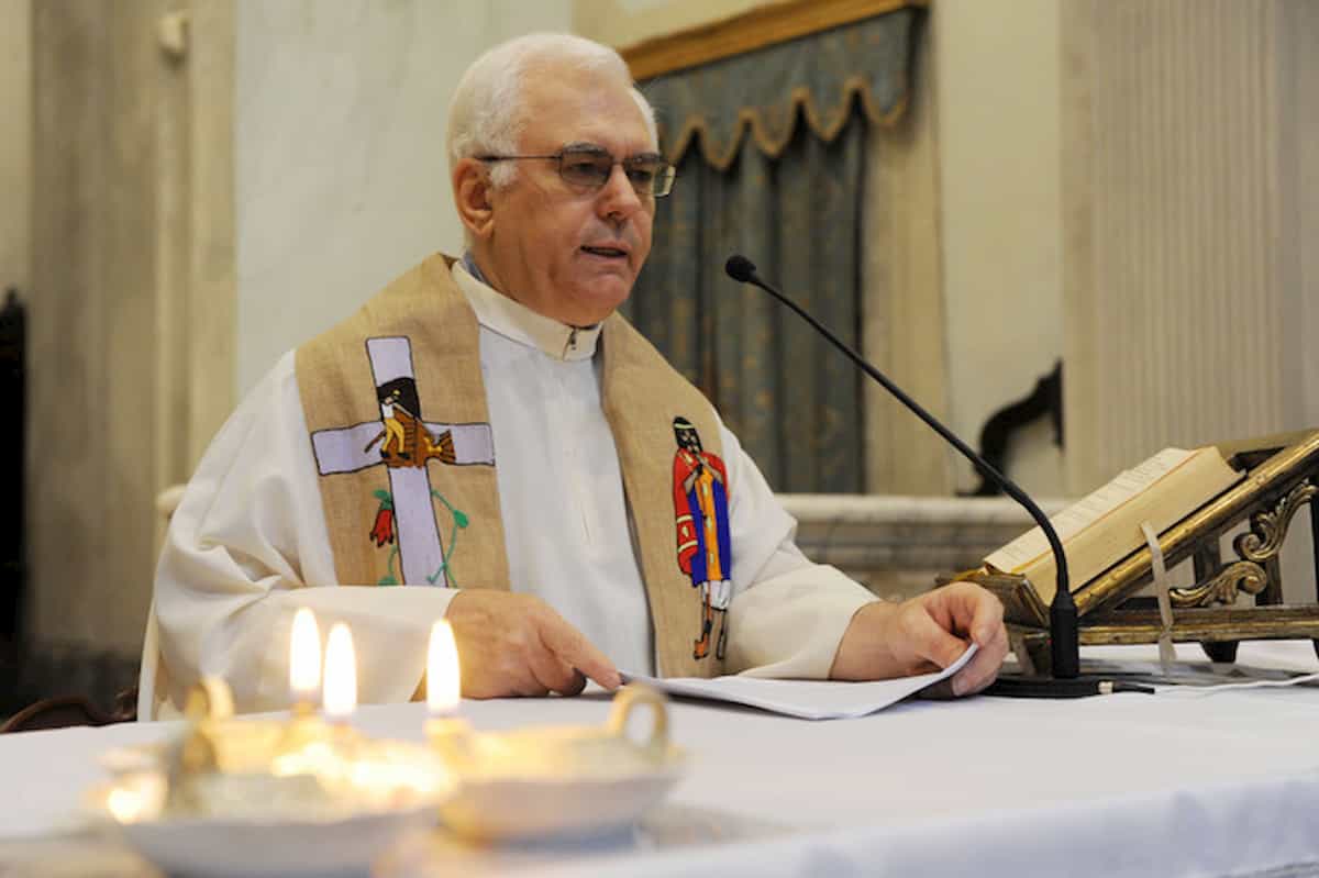 Prete shock: “Pedofili nella Chiesa? Se me lo confessano non denuncio”