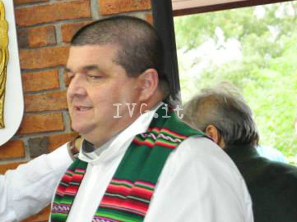 Don Zappella celebra messa a processo canonico in corso