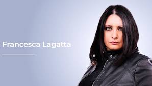 Sarà Francesca Lagatta, 30 anni originaria di Praia a Mare (Cs), a curare l’informazione di Rete L’ABUSO ONLUS.