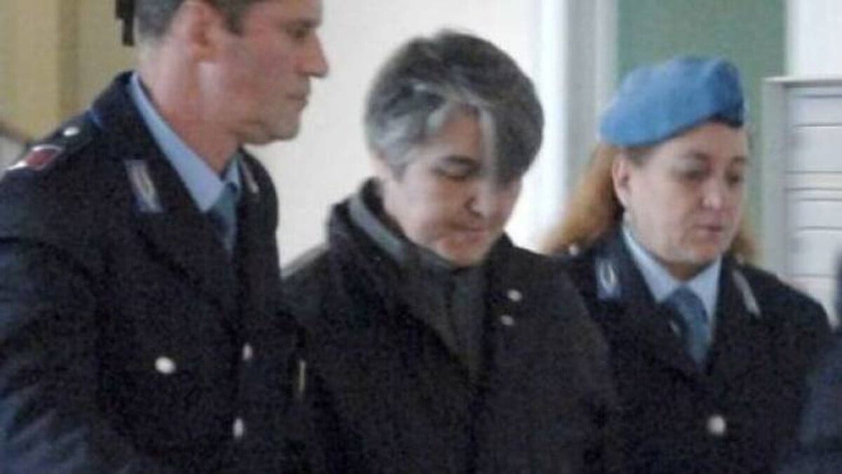 Chiesti nove anni per suora accusata di abusi su ragazza che si suicidò