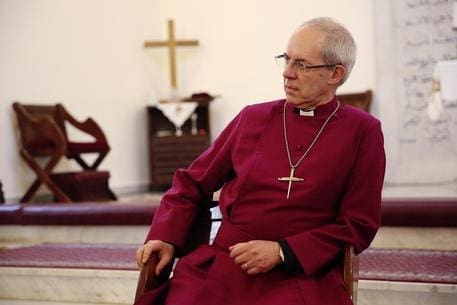 Leader Chiesa Inghilterra: ‘Insabbiati abusi su bimbi’
