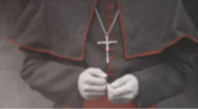 Pedofilia, lo storico John Dickie: papa Francesco è tollerante al 75 per cento