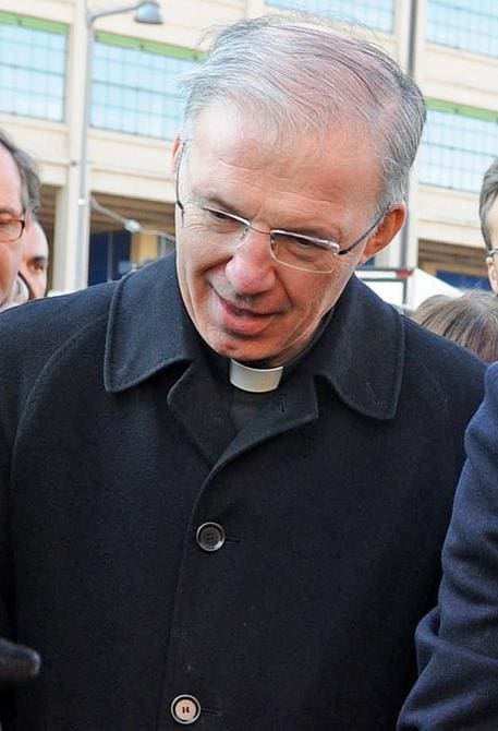 Pedofilia, 4 anni e 9 mesi a don Inzoli