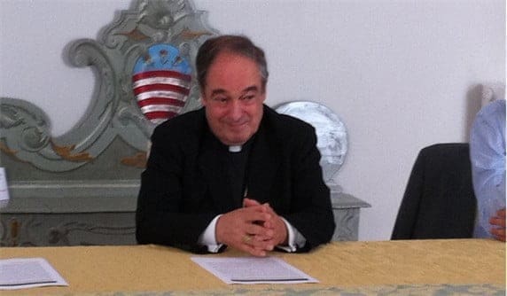 Vittorio Lupi, l’uomo che ha trasformato una diocesi, un grave problema per la società civile.