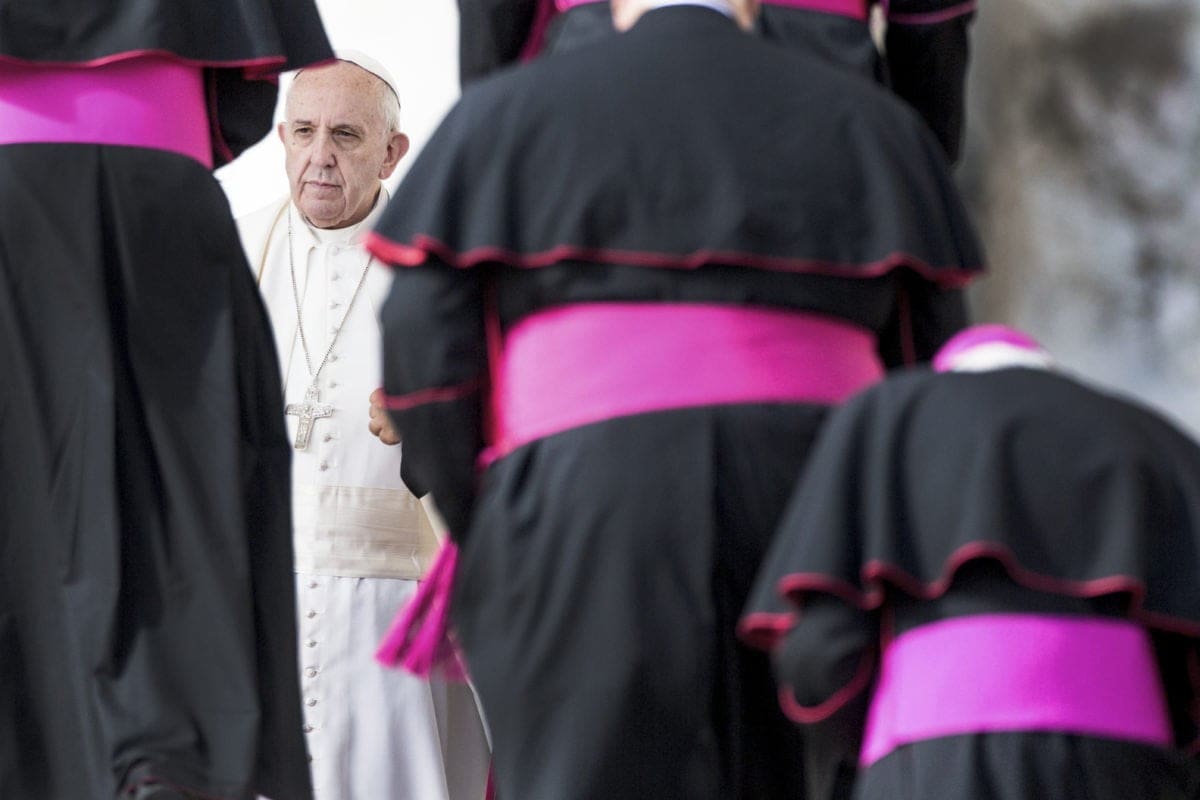 Pedofilia, un papa dalla memoria corta