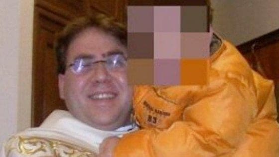 “Abusò di tre bambini della parrocchia”. Definitiva la condanna per don Elice