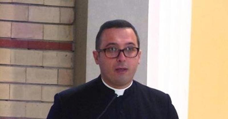 «Così Don Gianni abusò di noi»
