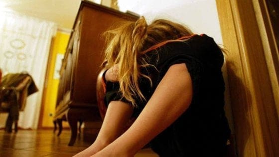 Trapani, abusi su minorenni per cacciare il diavolo: condannato un ex pastore evangelico