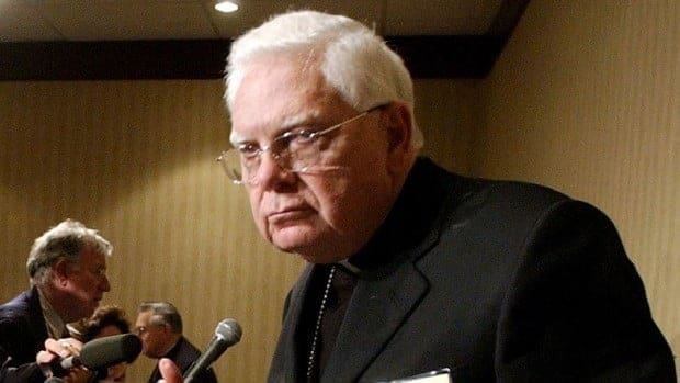 Vaticano, morto il cardinale americano Law, coprì i preti pedofili. Lo salvò Wojtyla