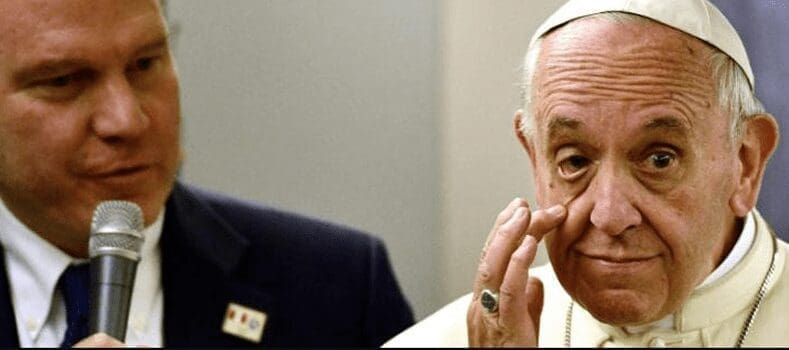 Altro che scuse, il Papa in aereo ha ribadito che sui vescovi decide lui e nessun altro