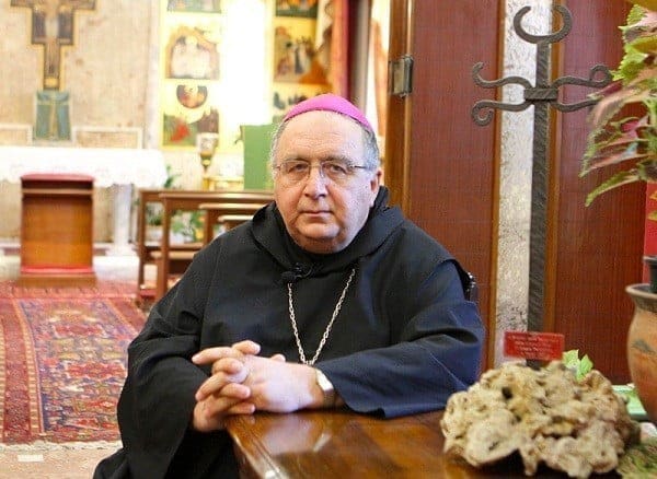 Reggio, Morosini sospende sacerdote indagato per rapporti con minorenni