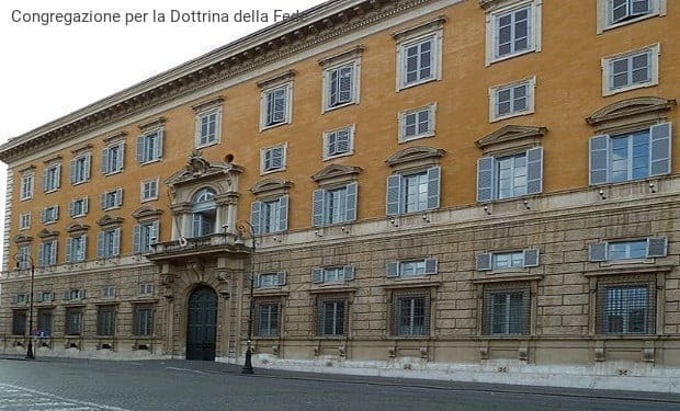 Preti pedofili. Solo 10 processi canonici su 1000 denunce