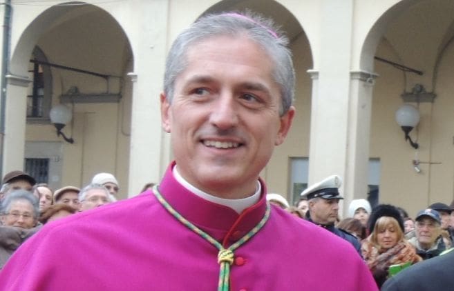 Montù Beccaria: c’è un filo logico ma la chiesa inciampa; la diocesi poteva non sapere?