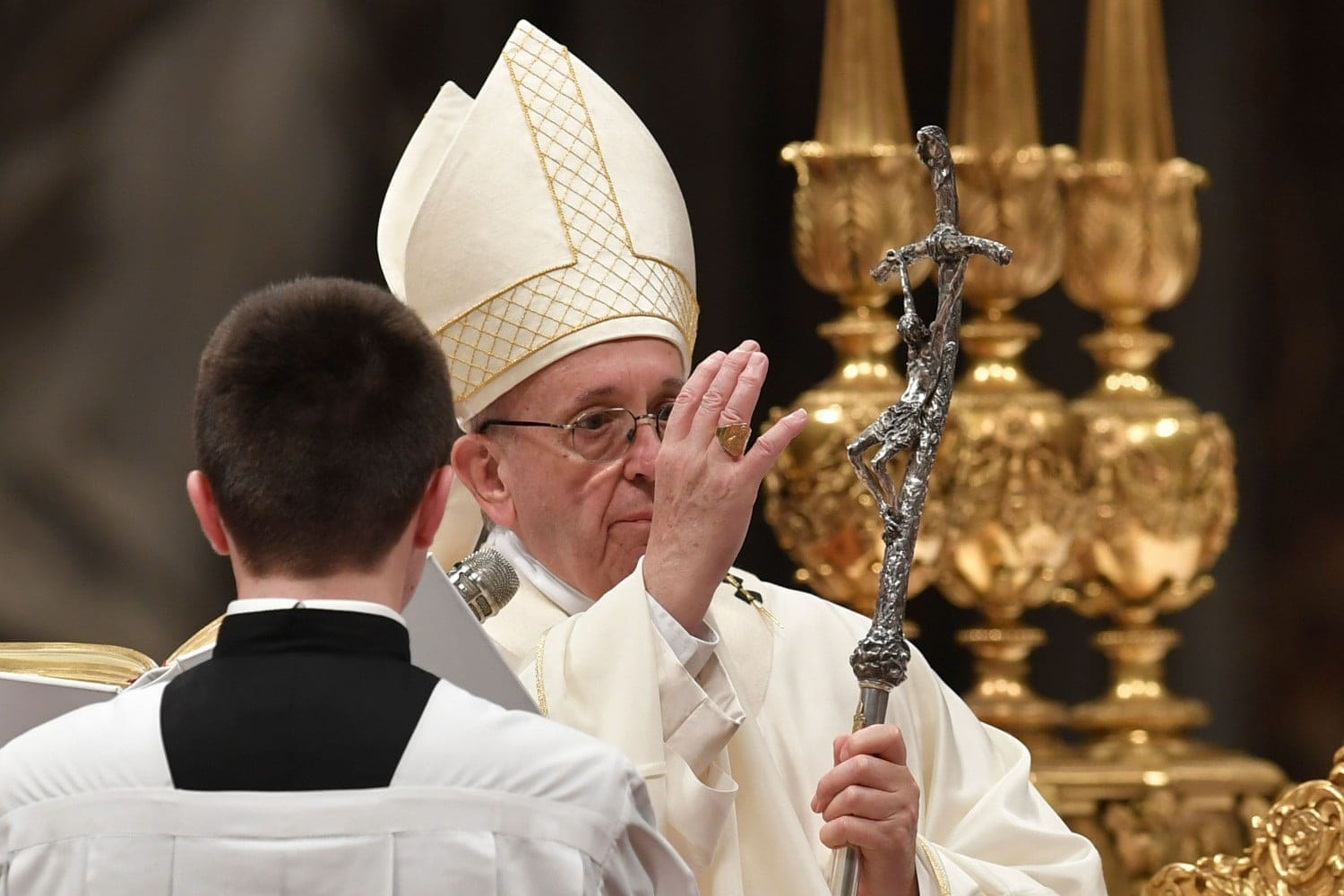 Il Papa riceve tre cileni abusati: “Chiederò perdono e consigli”