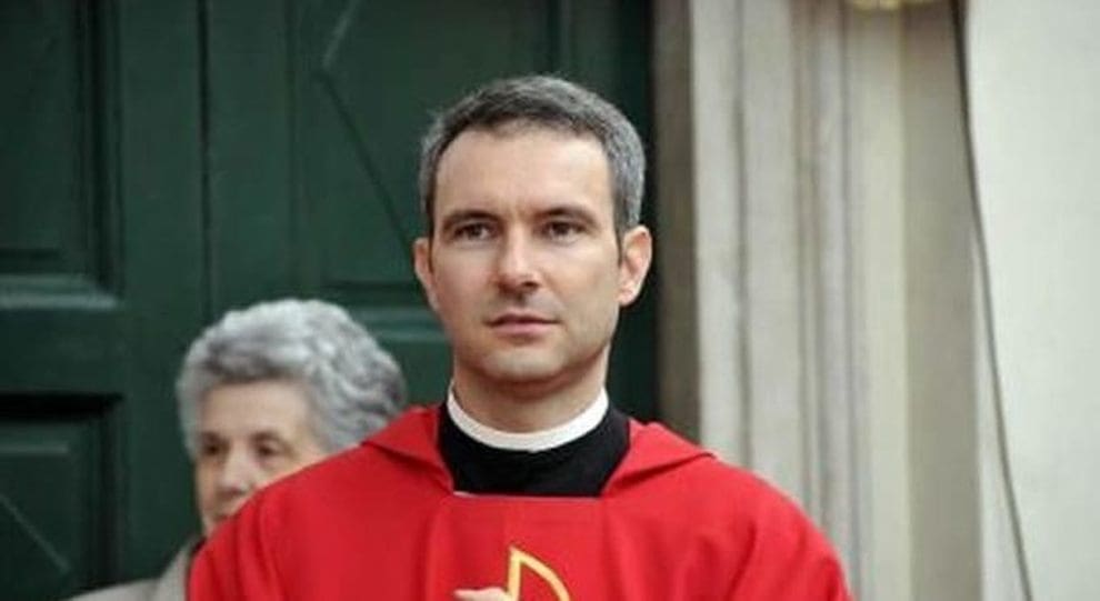 STRAPPATO ALLE GRINFIE DELL’FBI – PER QUESTO IL MONSIGNORE PEDOFILO E’ STATO PRIMA TRASFERITO IN VATICANO E POI ARRESTATO